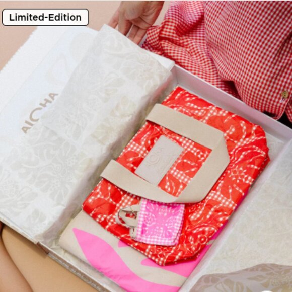 Aloha Collection Holiday Gift Box Set Kealoha by Manuhealiʻi NWT - Picture 3 of 11